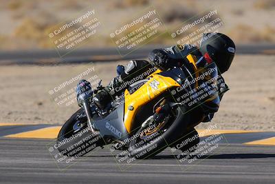 media/Dec-10-2023-SoCal Trackdays (Sun) [[0ce70f5433]]/Turn 4 (1145am)/